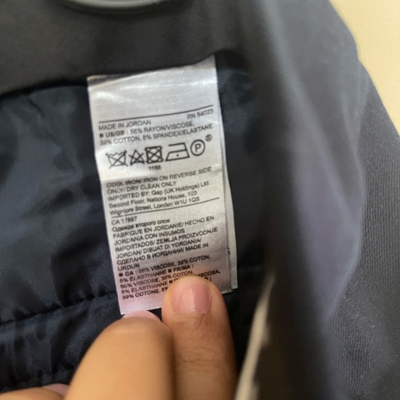 Brand new Banana Republic Sloan dark blue pants - Picture 5 of 6